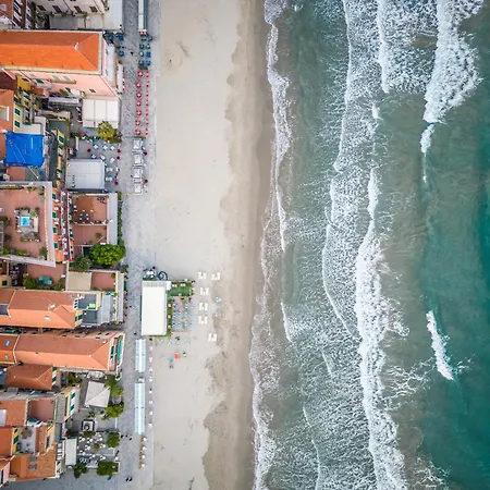 アパートホテル Residenza Le Terrazze 4*